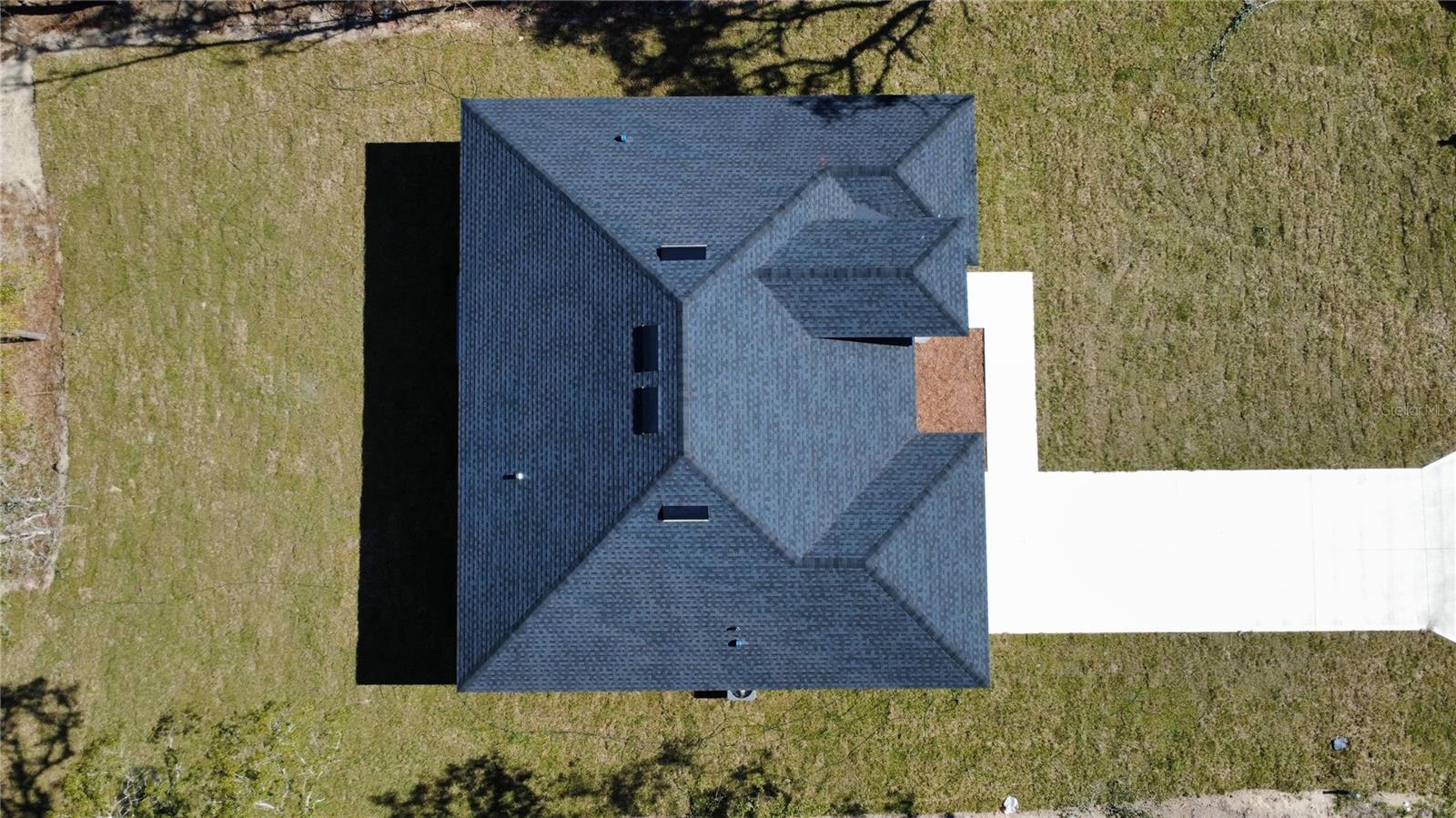 Image 12 of 34 For 9495 Sandree Drive