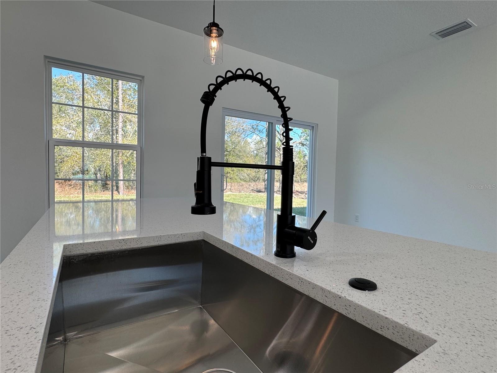 Image 20 of 34 For 9495 Sandree Drive