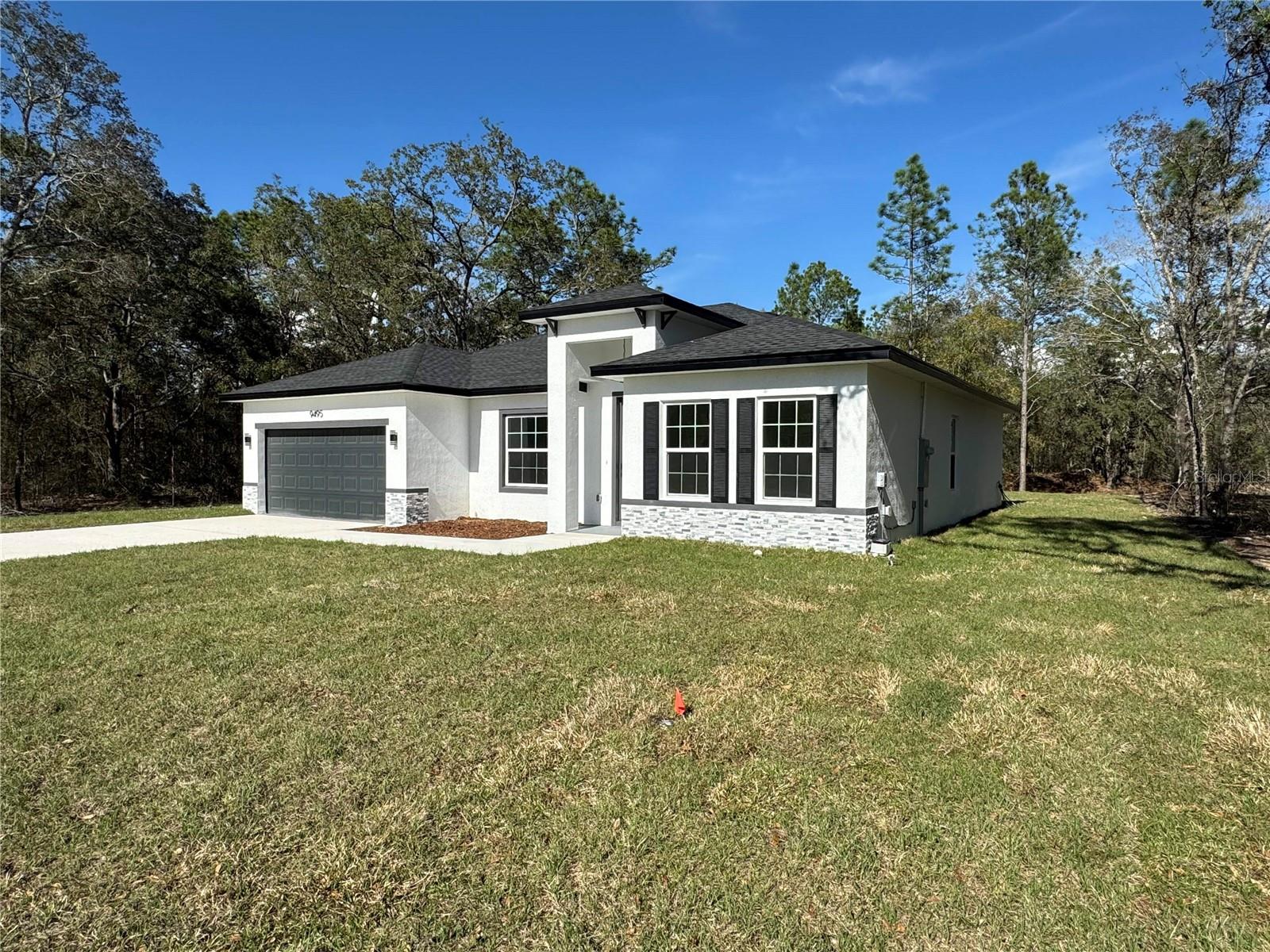 Image 4 of 34 For 9495 Sandree Drive