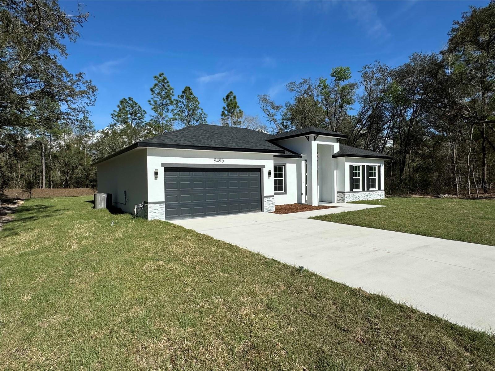 Image 5 of 34 For 9495 Sandree Drive