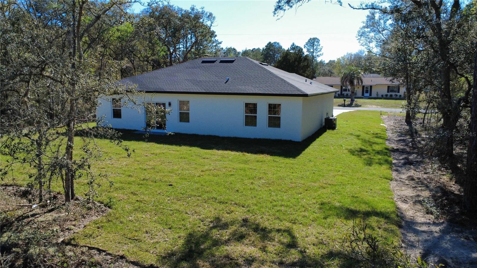 Image 7 of 34 For 9495 Sandree Drive