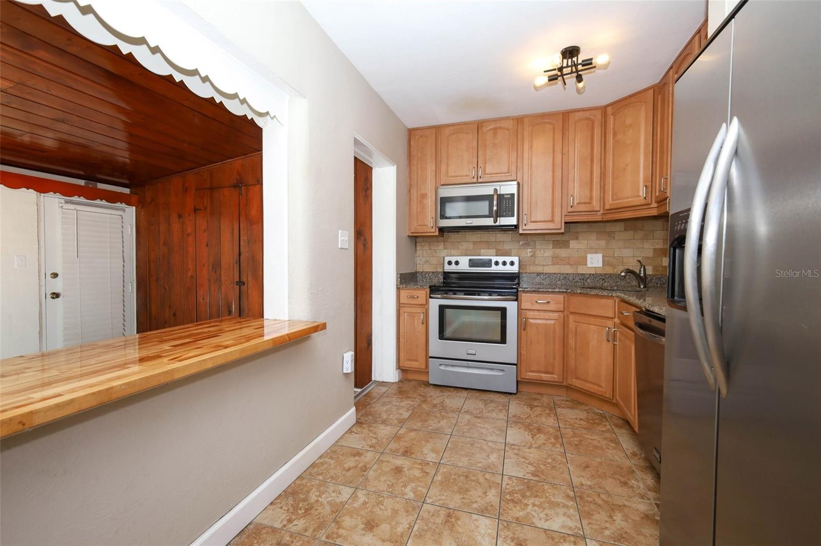 Image 10 of 37 For 2609 Homer Circle