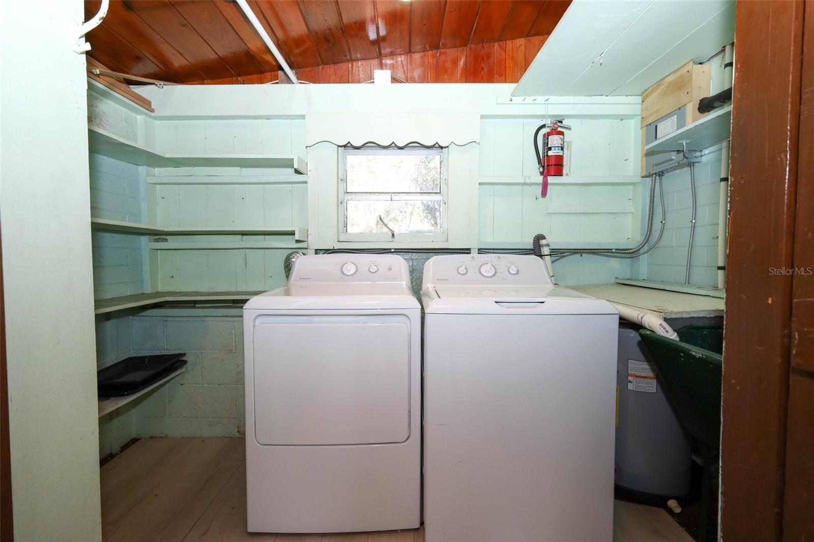 Image 15 of 37 For 2609 Homer Circle