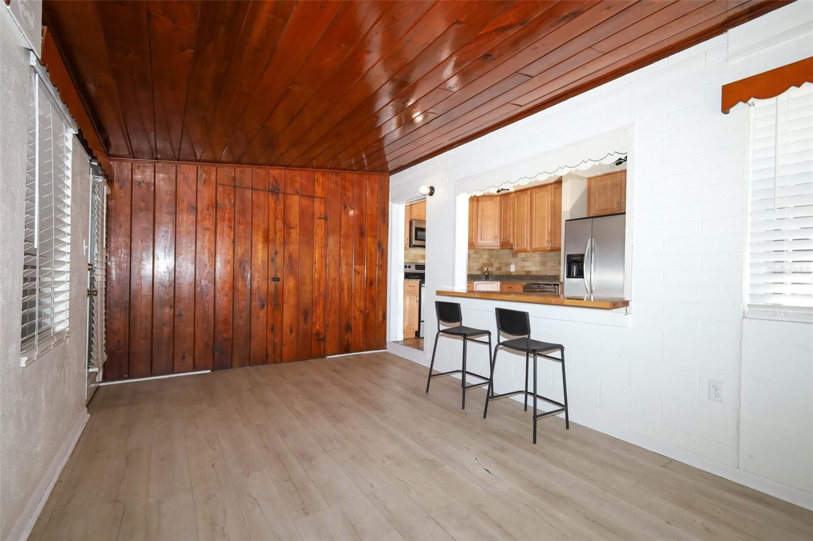 Image 17 of 37 For 2609 Homer Circle