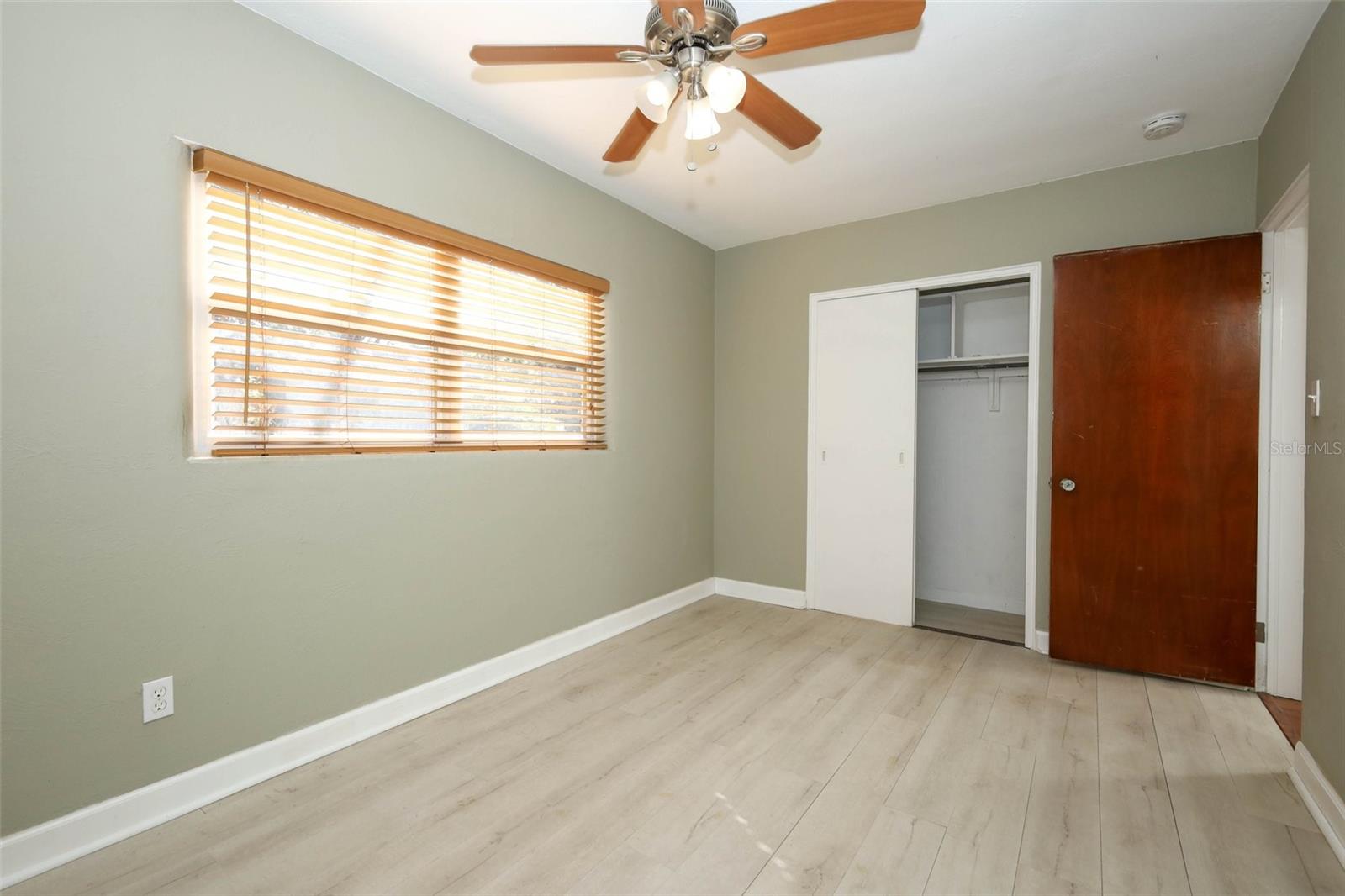 Image 21 of 37 For 2609 Homer Circle