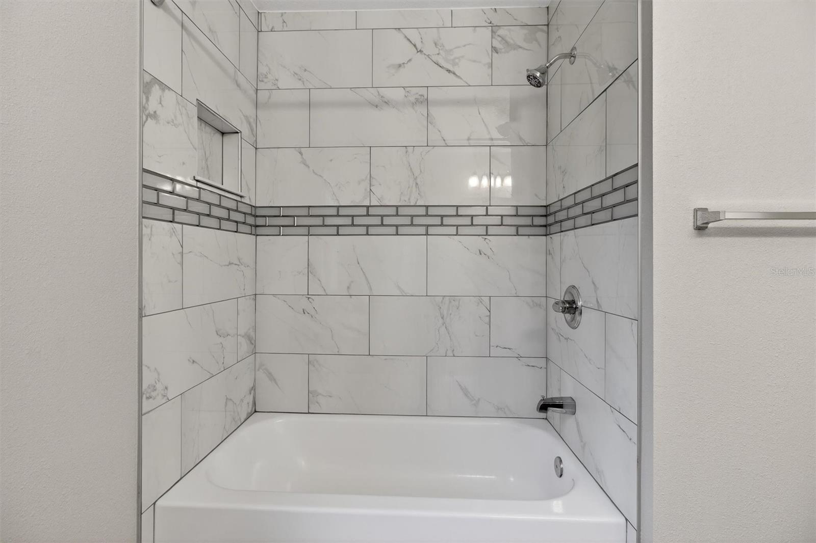 Image 22 of 40 For 3106 Anquilla Avenue