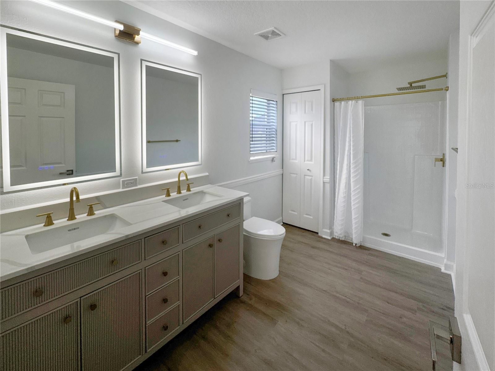 Image 11 of 33 For 2109 Aitkin Loop