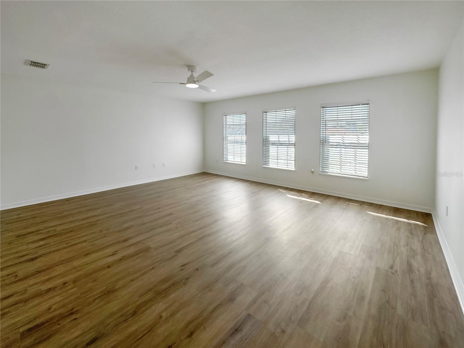 Image 13 of 33 For 2109 Aitkin Loop