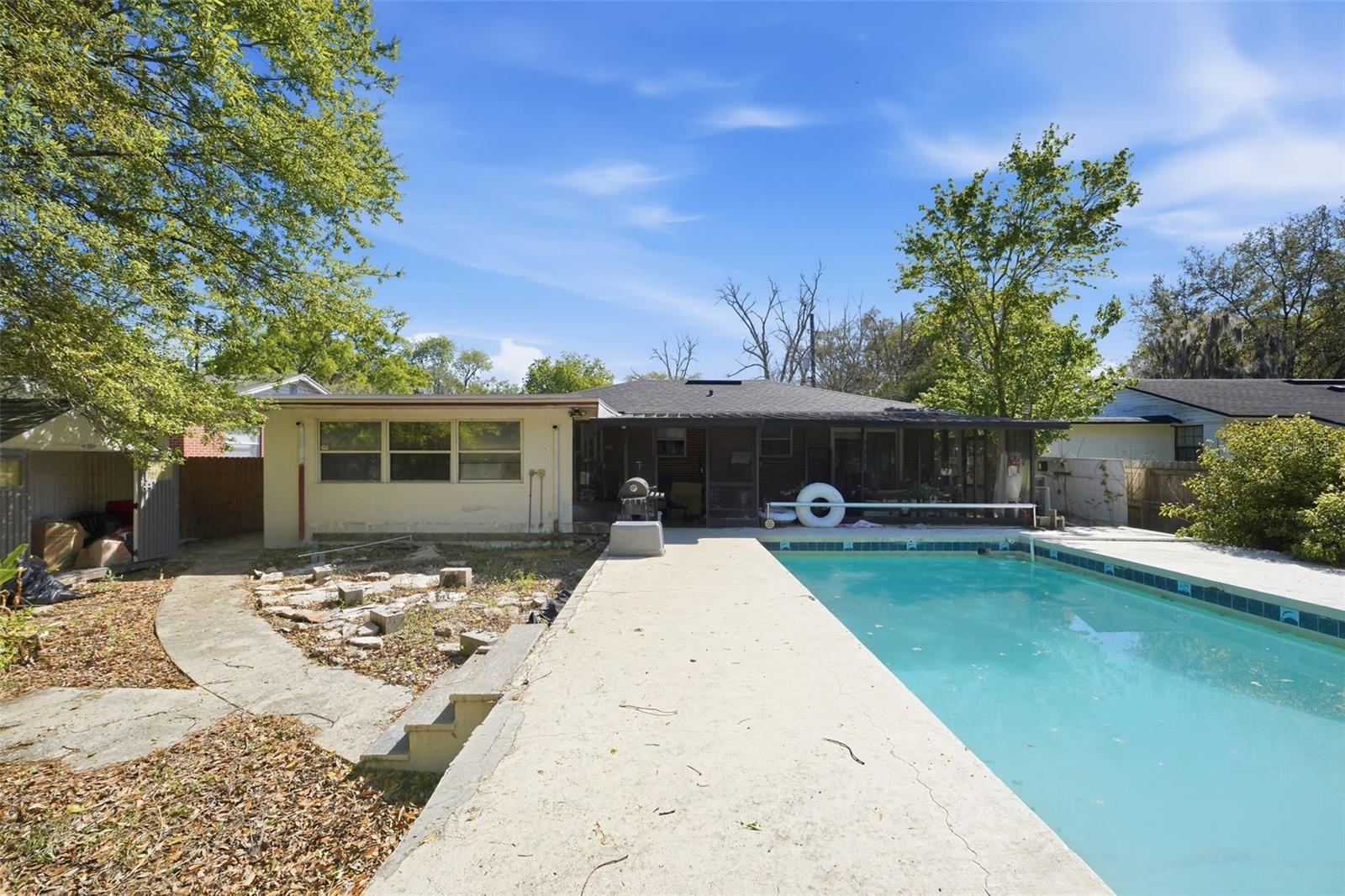 Image 4 of 22 For 1324 Placid Place