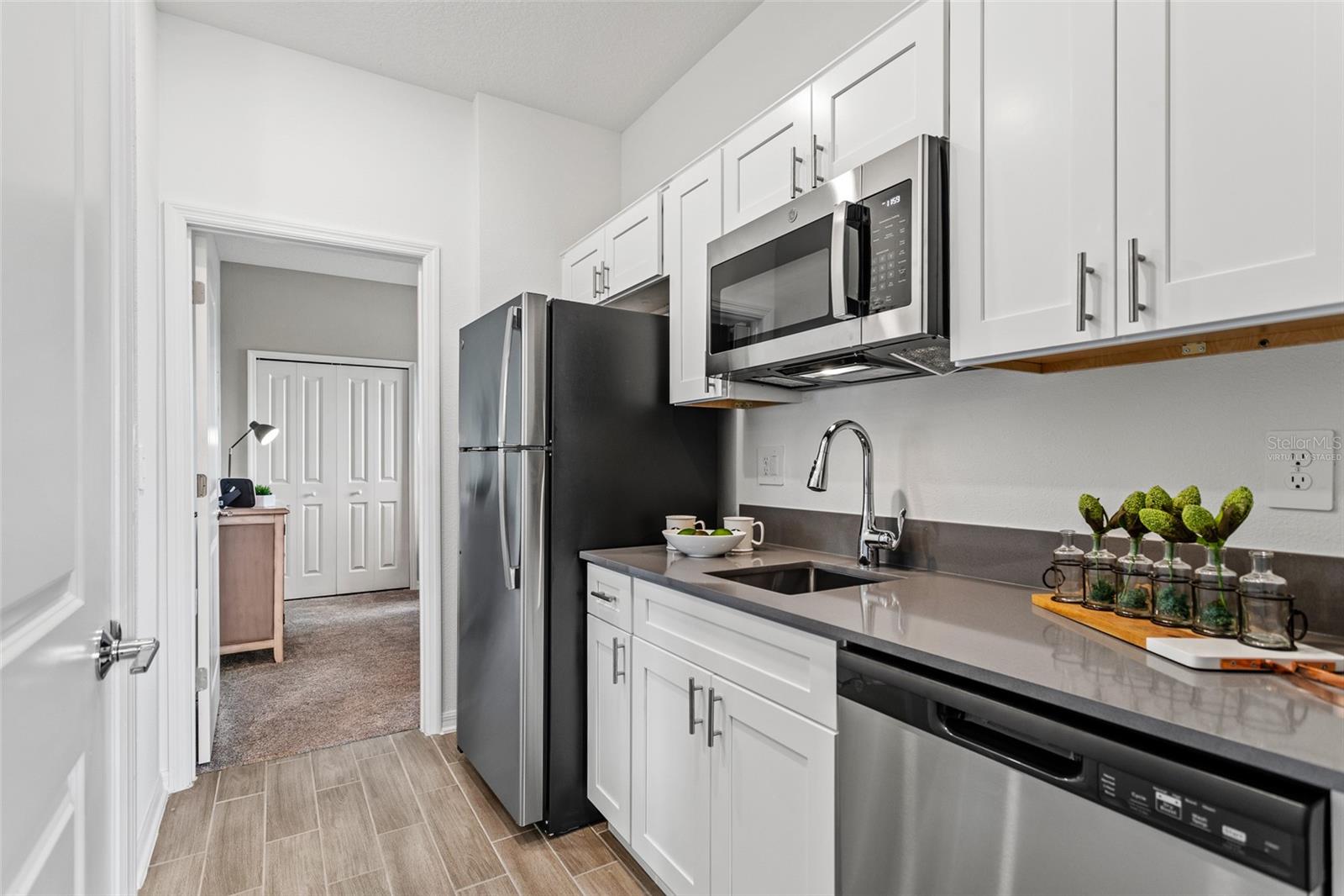 Image 14 of 29 For 5601 Nina Way