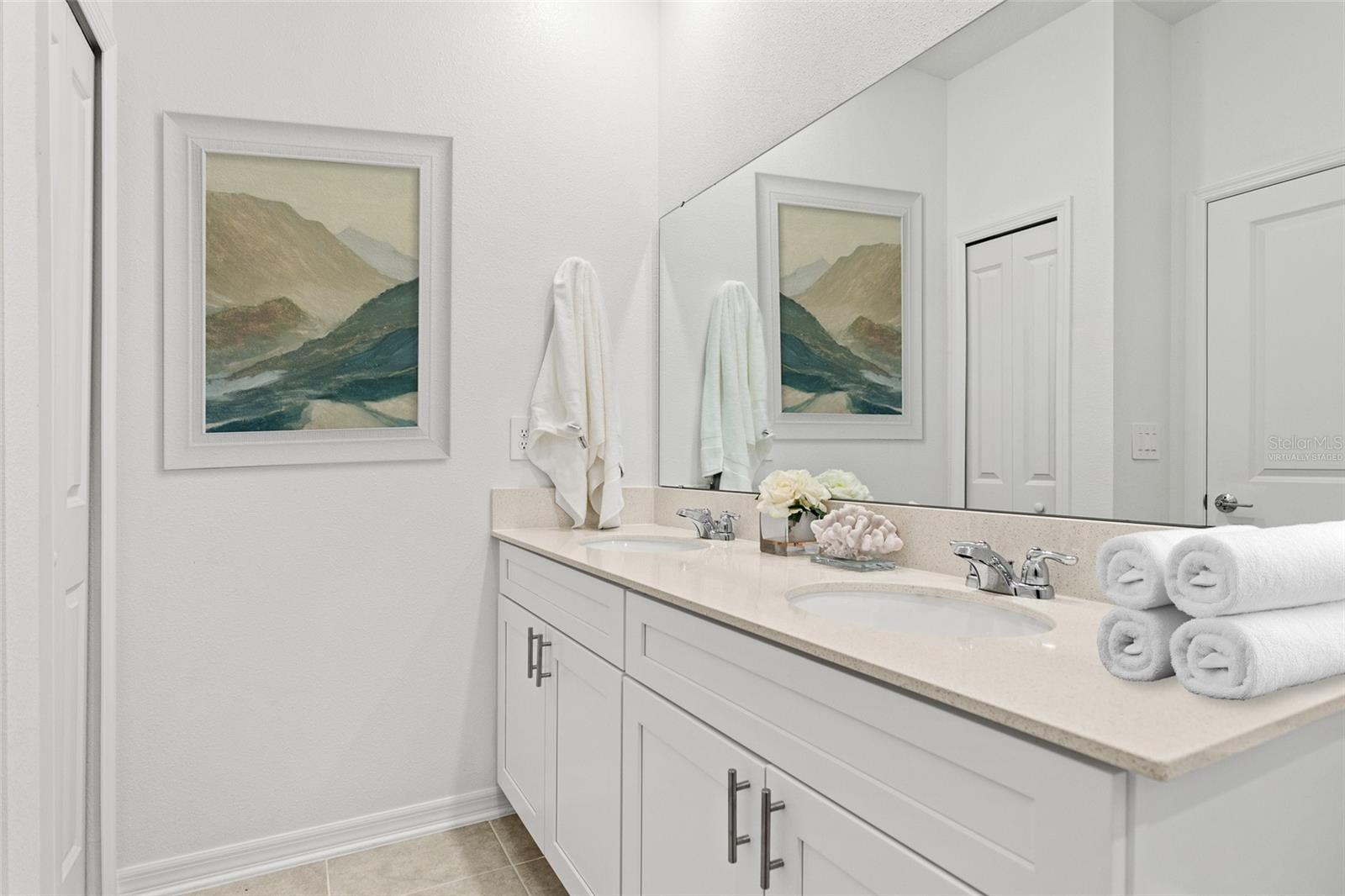 Image 21 of 29 For 5601 Nina Way