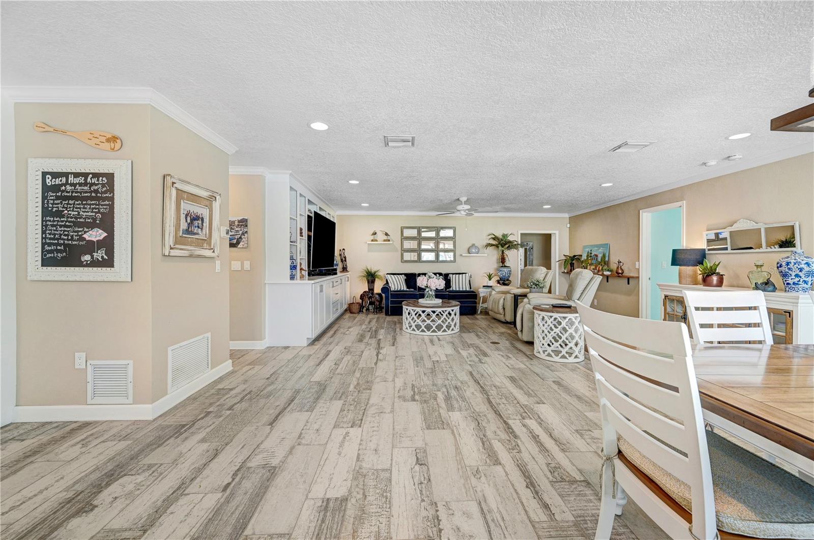 Image 36 of 83 For 231 Ocean Boulevard