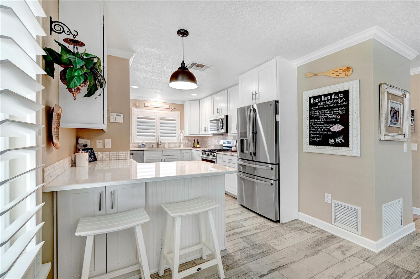 Image 44 of 83 For 231 Ocean Boulevard