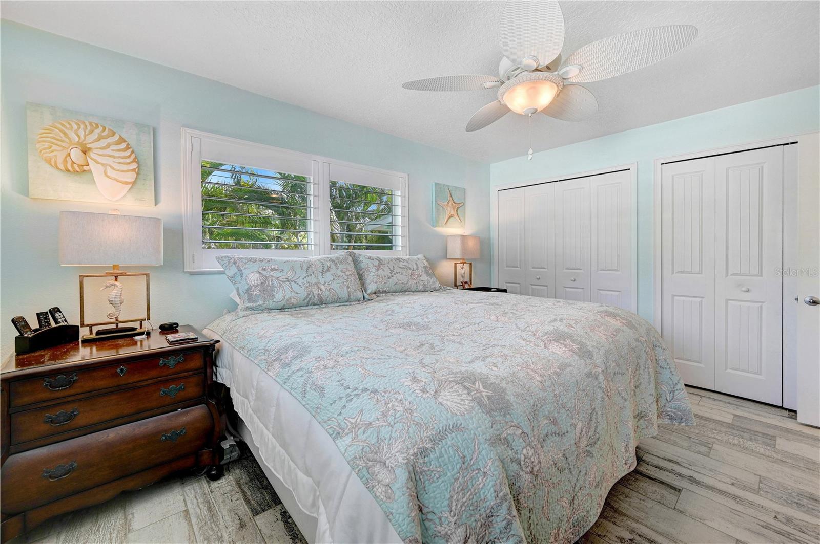 Image 50 of 83 For 231 Ocean Boulevard