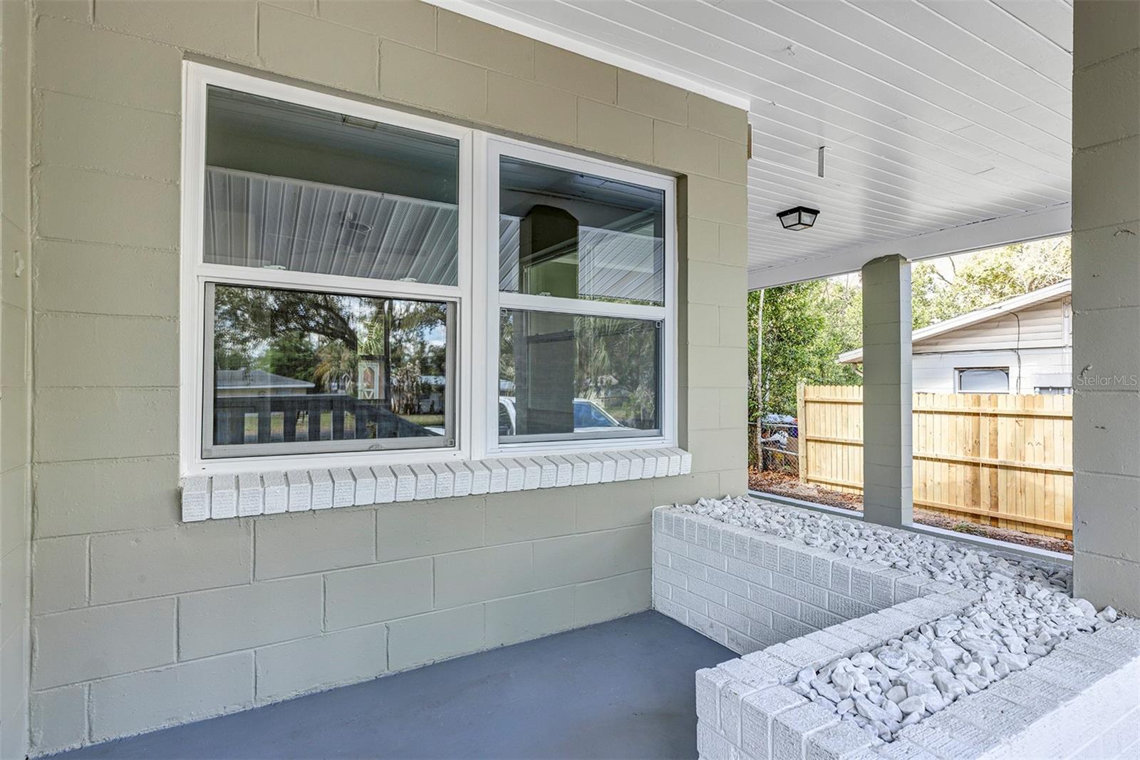 Image 31 of 38 For 14 Sunshine Boulevard