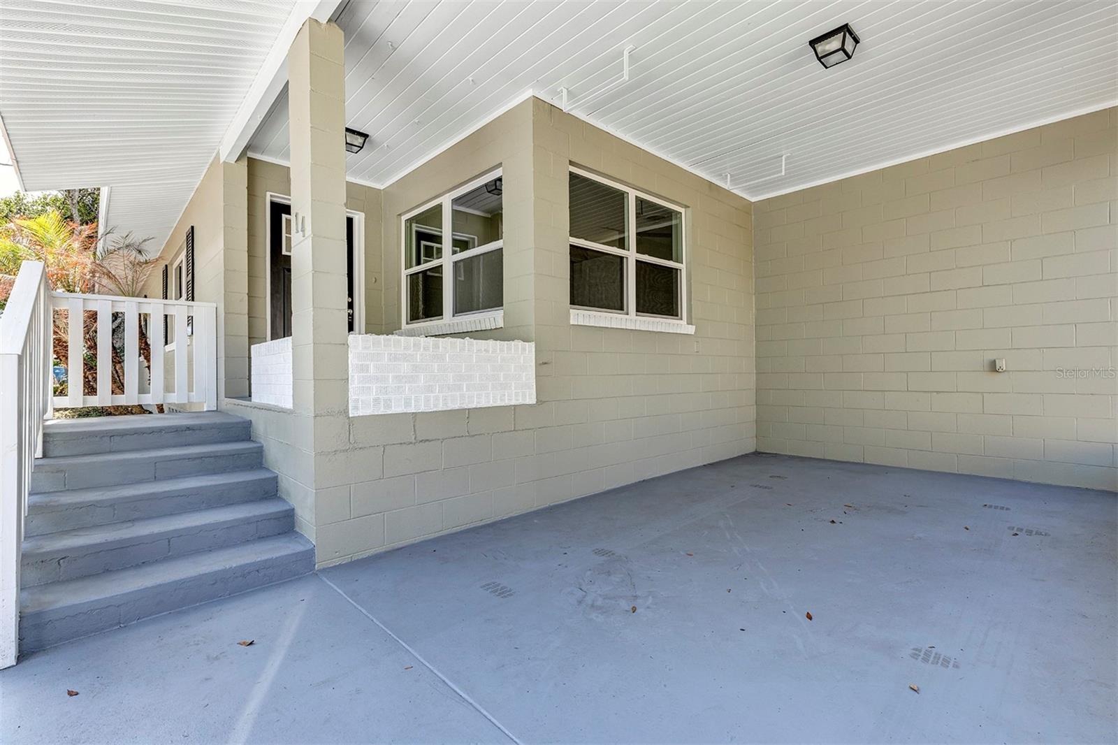 Image 34 of 38 For 14 Sunshine Boulevard