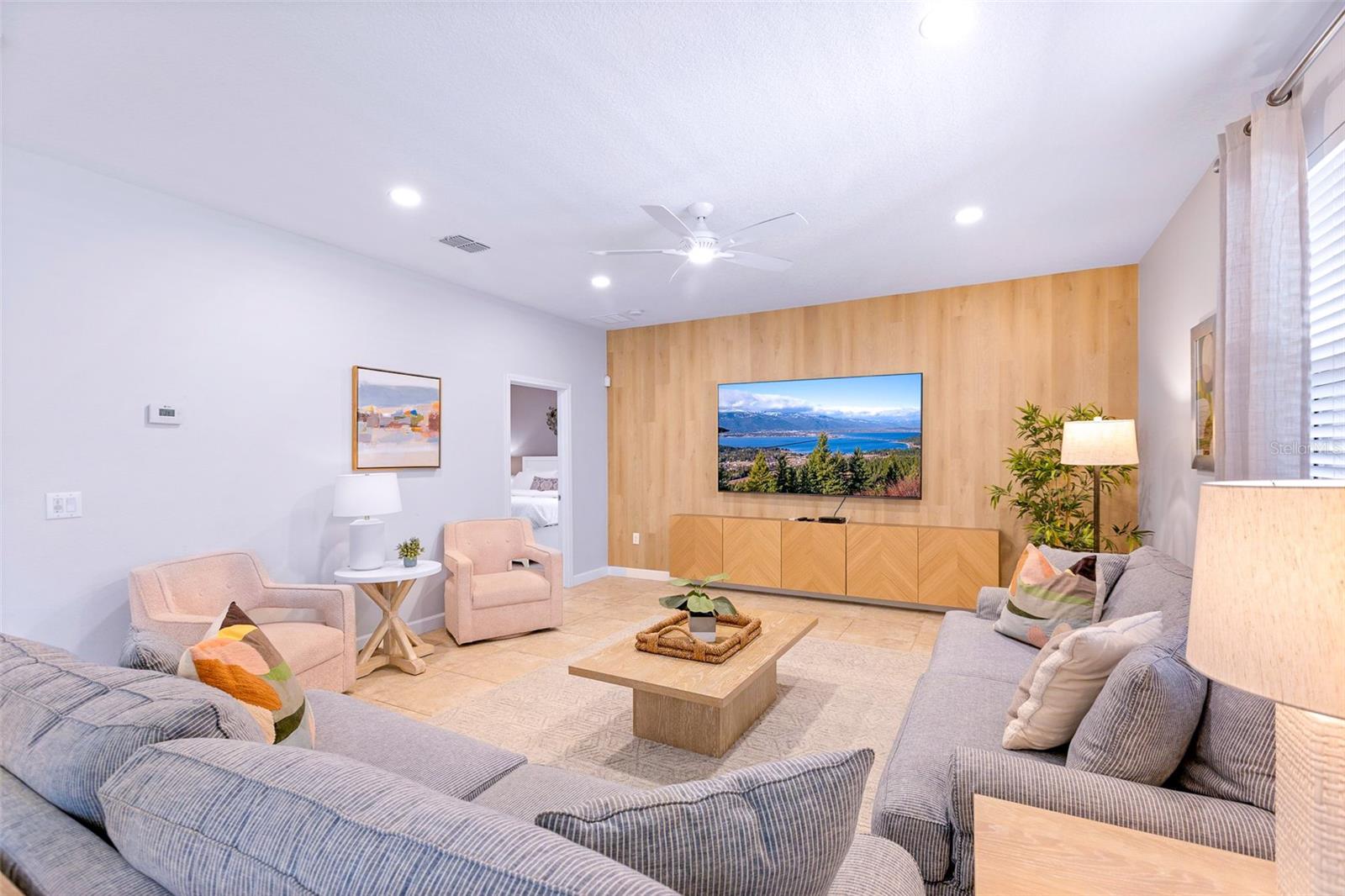 Image 13 of 71 For 9023 Shadow Mountain Street