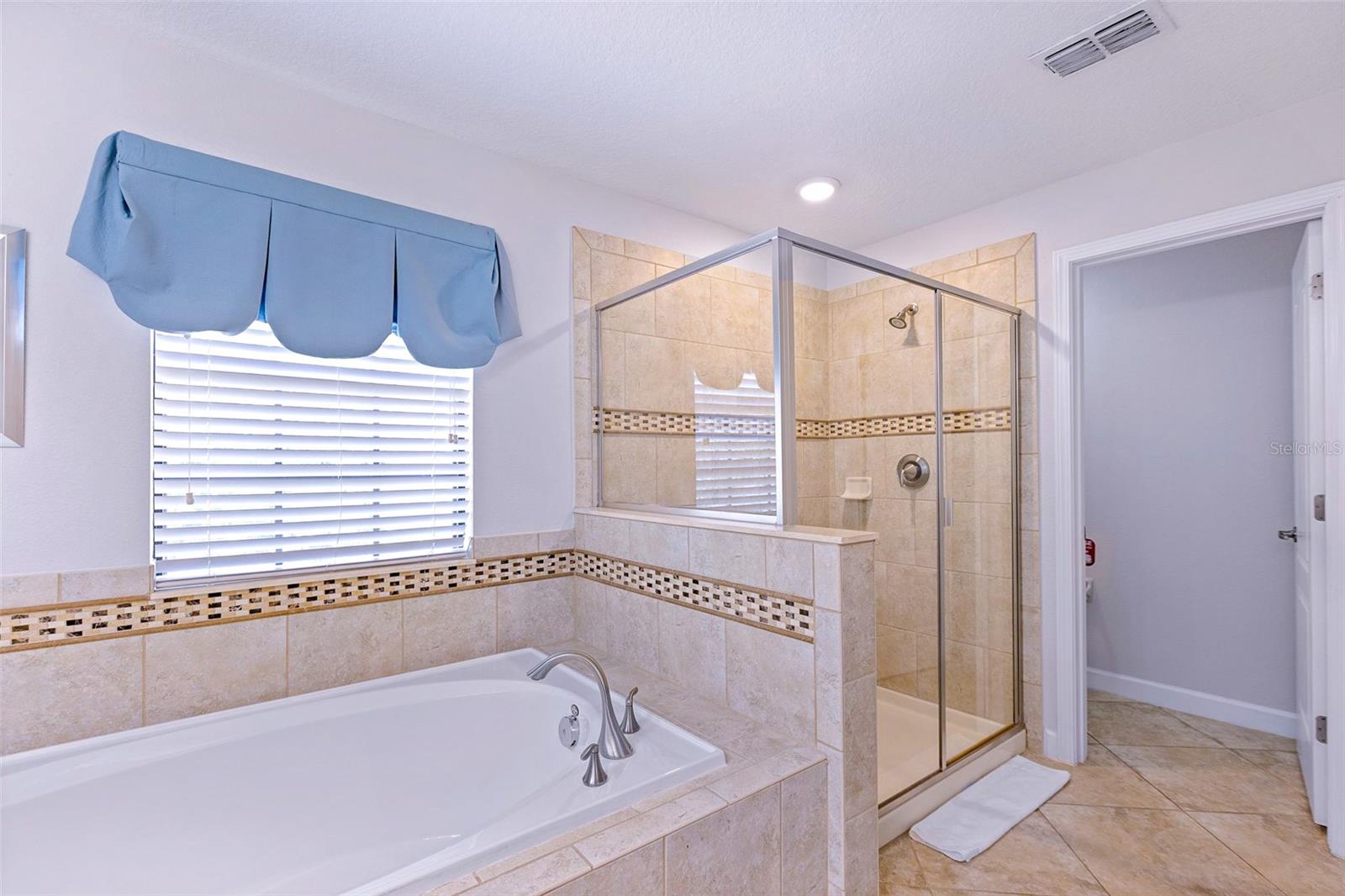 Image 29 of 71 For 9023 Shadow Mountain Street