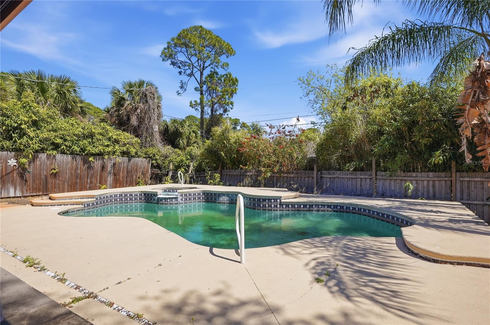 Image 24 of 25 For 3131 Juniper Drive