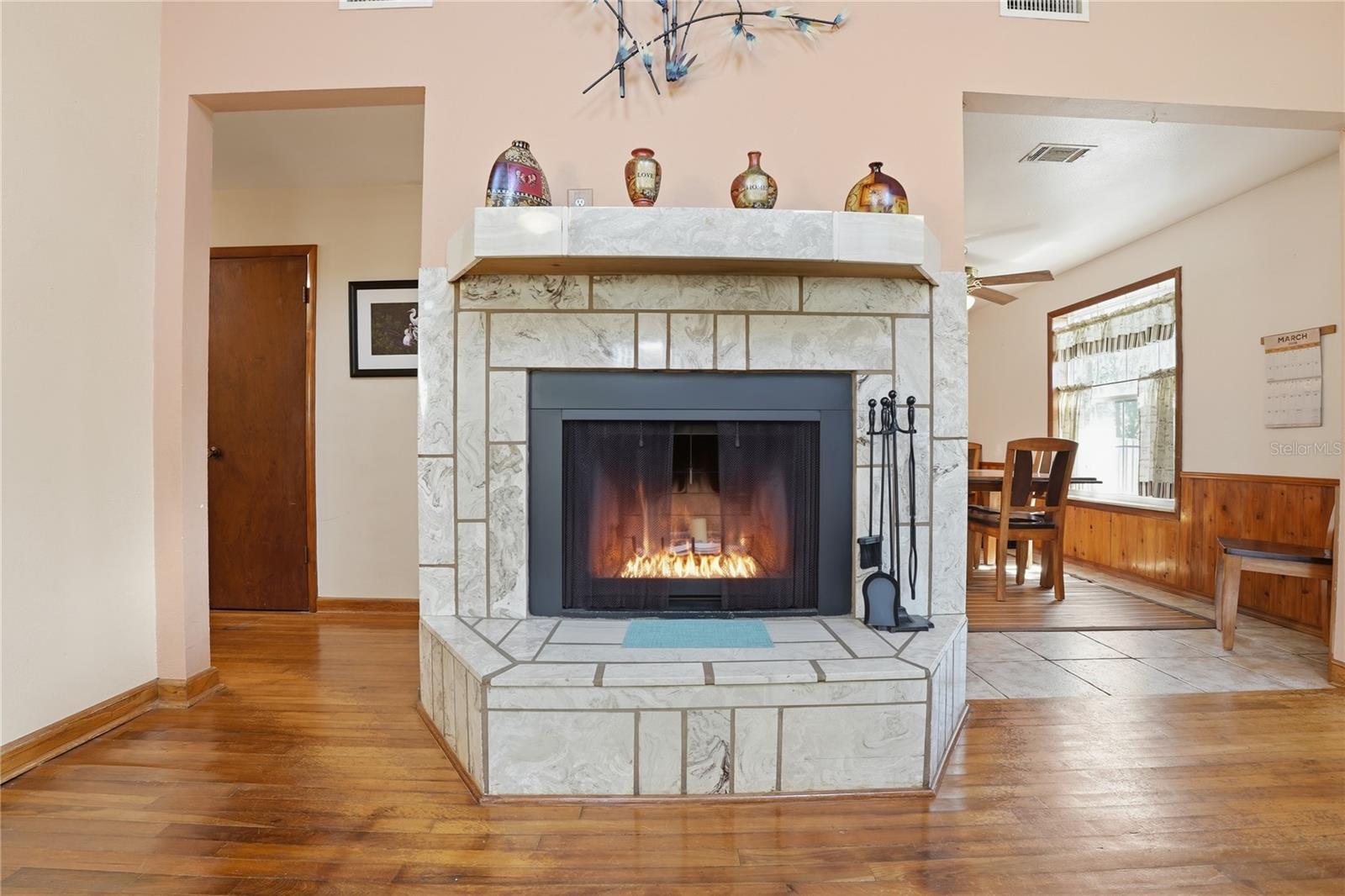 Image 6 of 25 For 3131 Juniper Drive