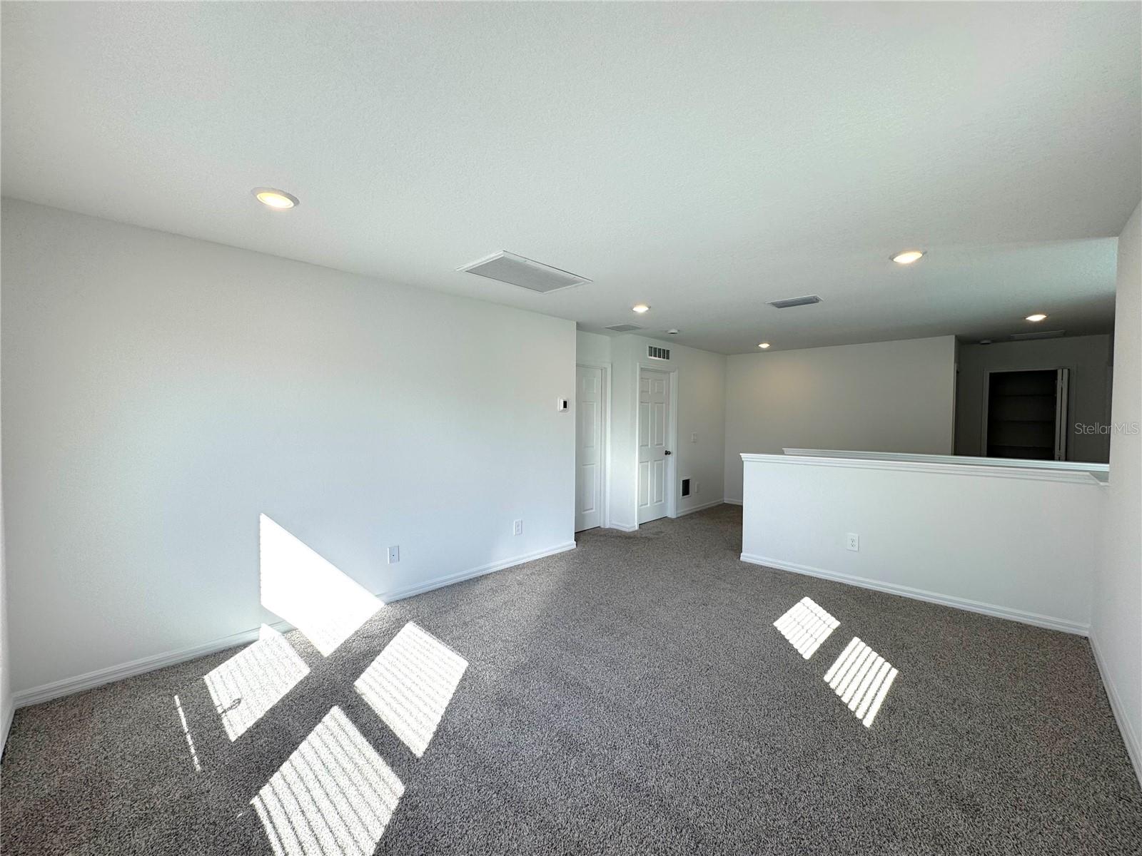 Image 15 of 34 For 2958 Sunstar Drive