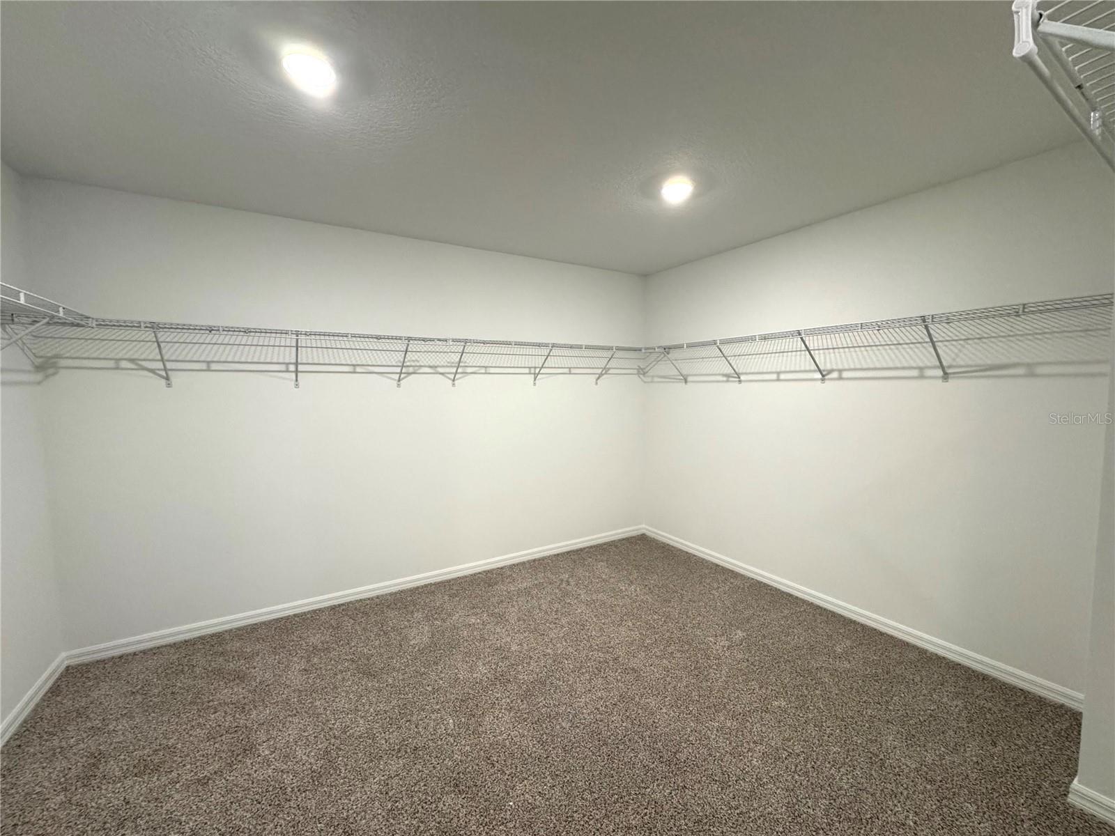 Image 22 of 34 For 2958 Sunstar Drive