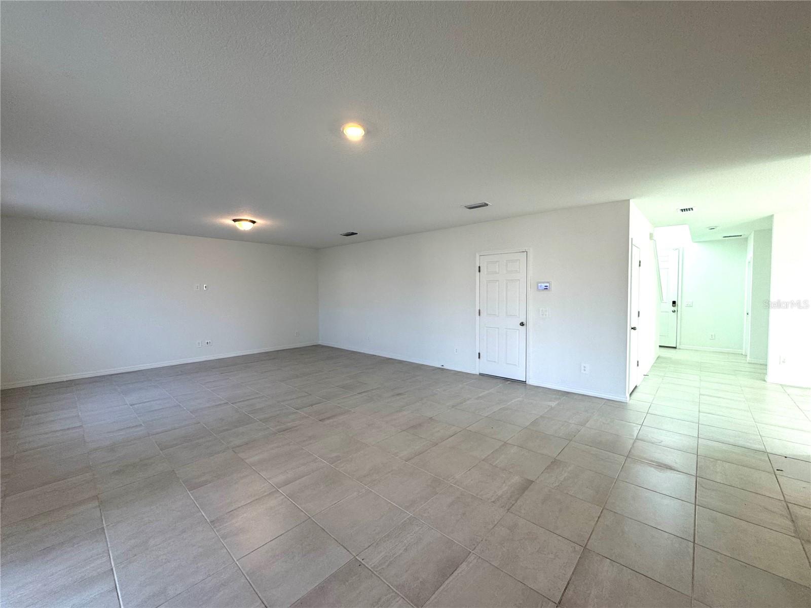 Image 9 of 34 For 2958 Sunstar Drive