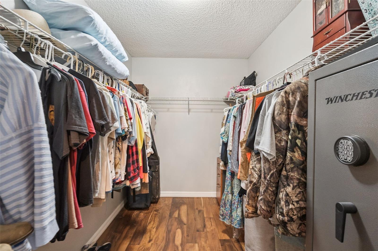 Image 28 of 59 For 1330 Lake Mills Road