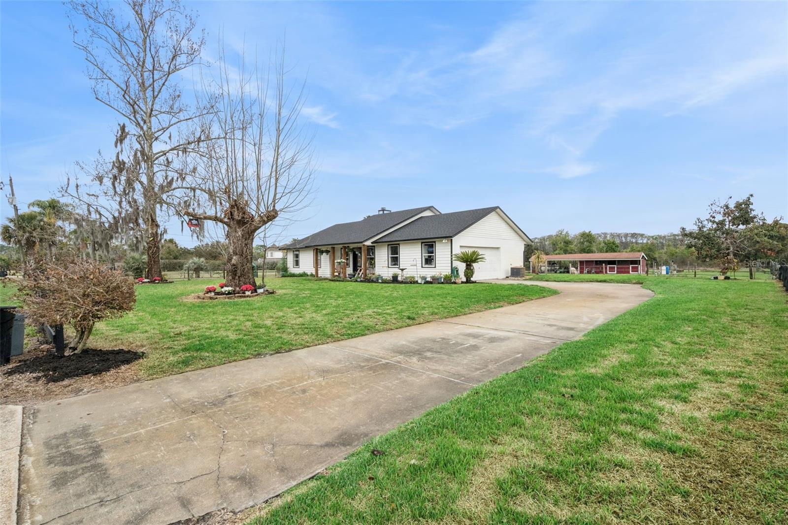 Image 40 of 59 For 1330 Lake Mills Road