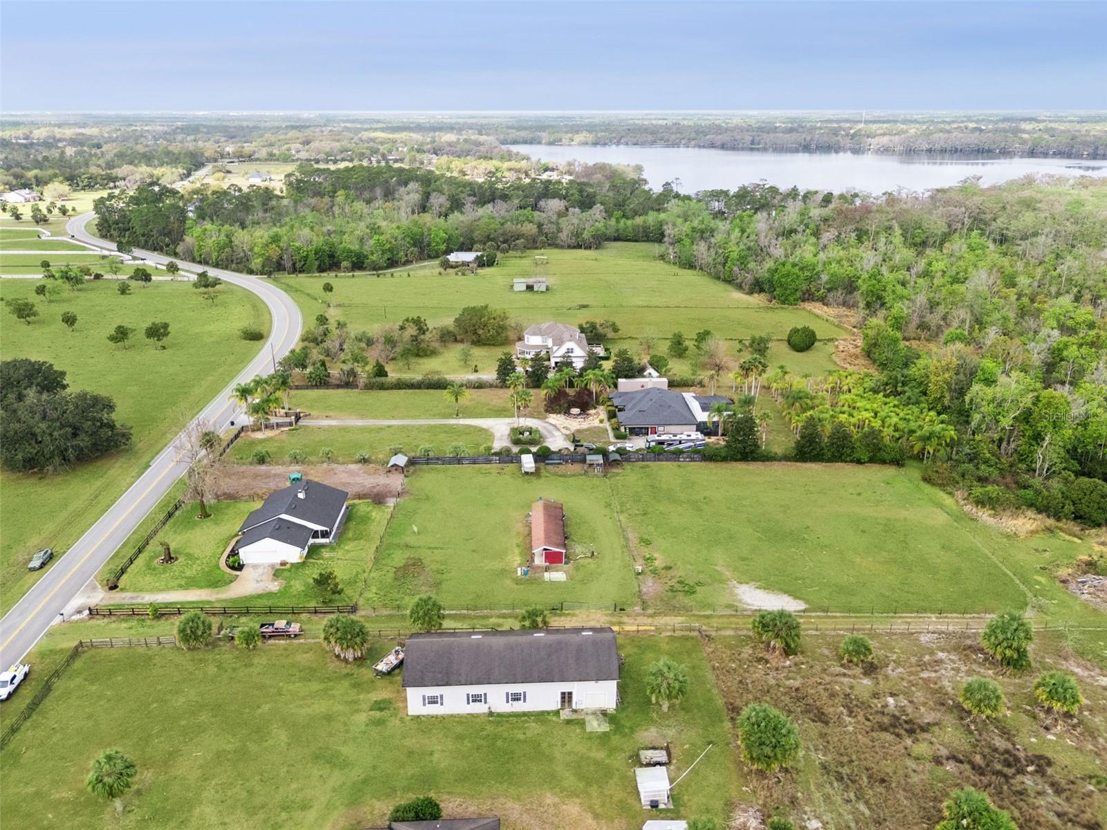 Image 50 of 59 For 1330 Lake Mills Road