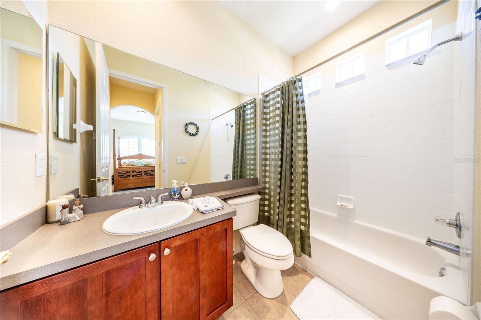 Image 40 of 58 For 1730 Astor Farms Place