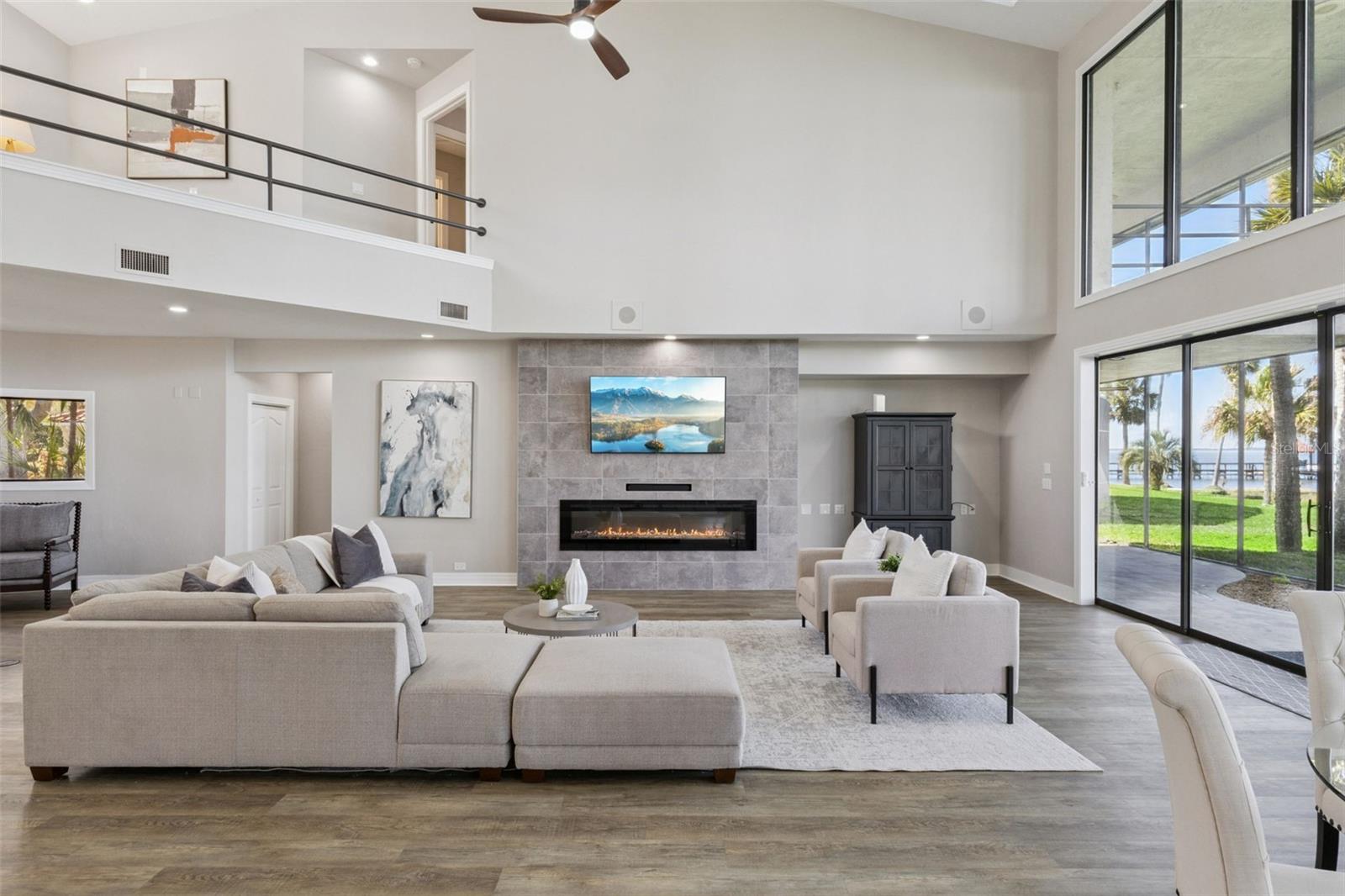 Image 13 of 71 For 303 Waterwood Drive