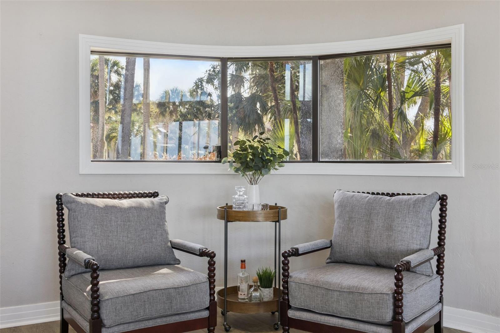 Image 45 of 71 For 303 Waterwood Drive