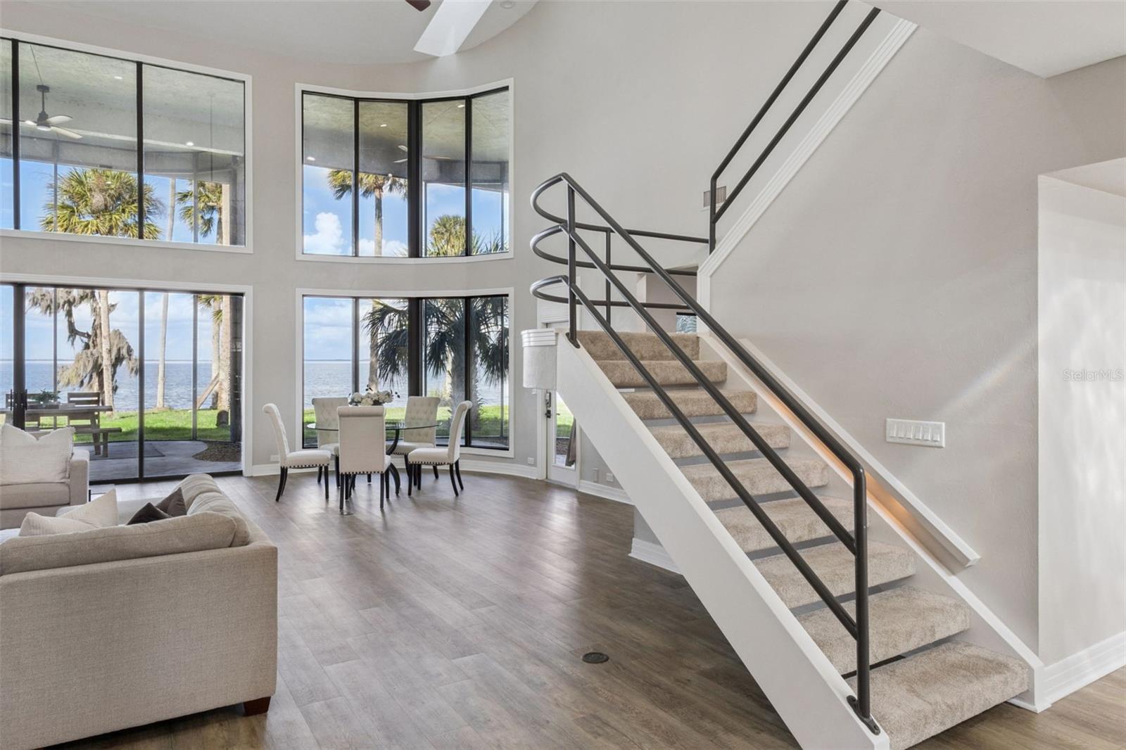 Image 5 of 71 For 303 Waterwood Drive