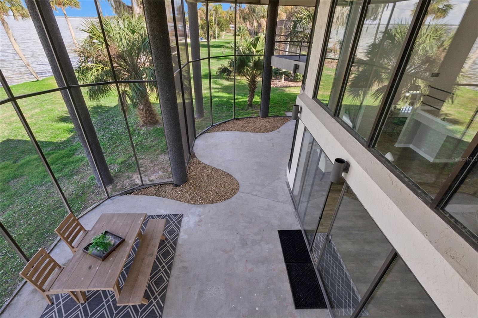 Image 50 of 71 For 303 Waterwood Drive