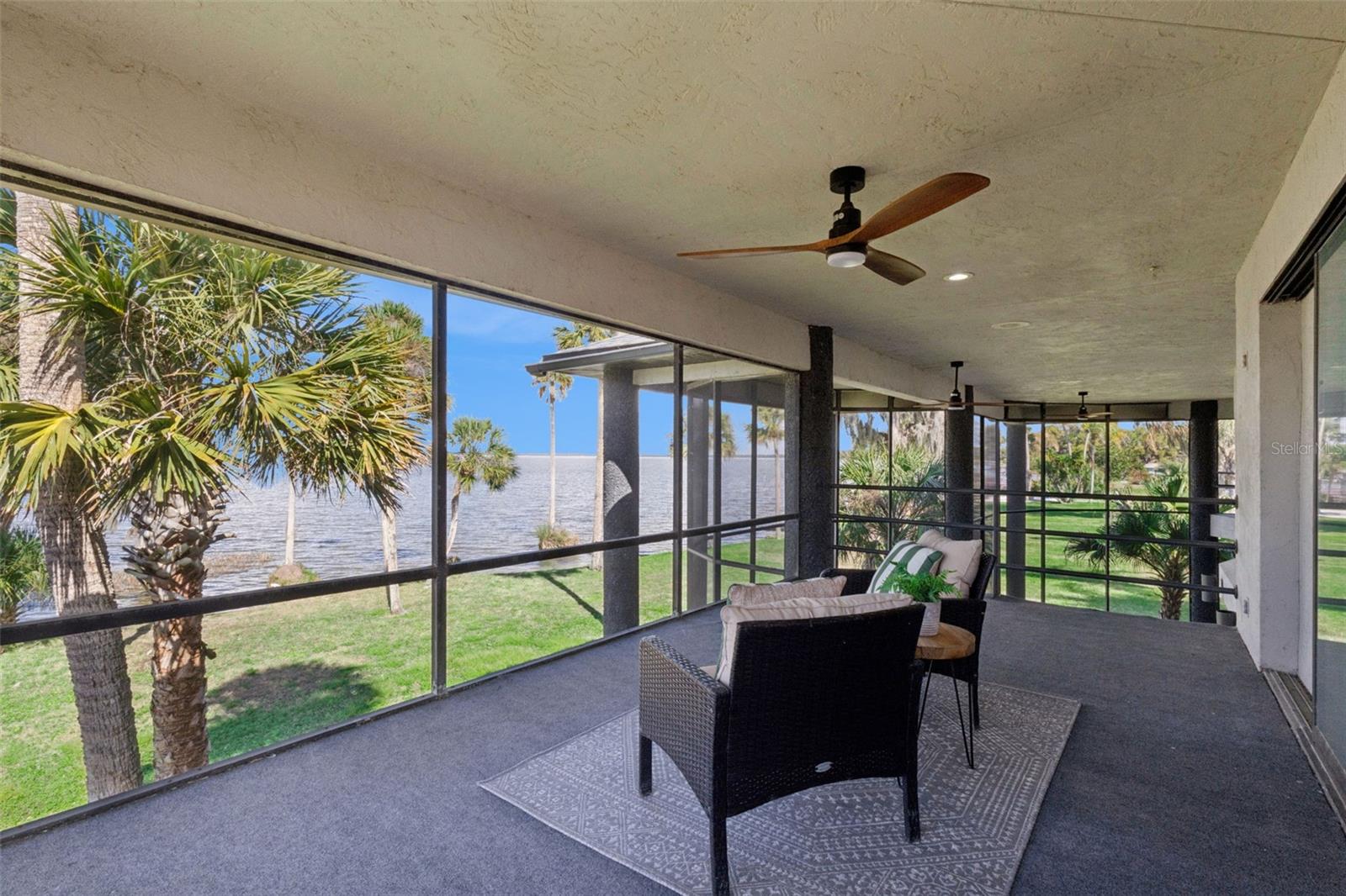 Image 51 of 71 For 303 Waterwood Drive