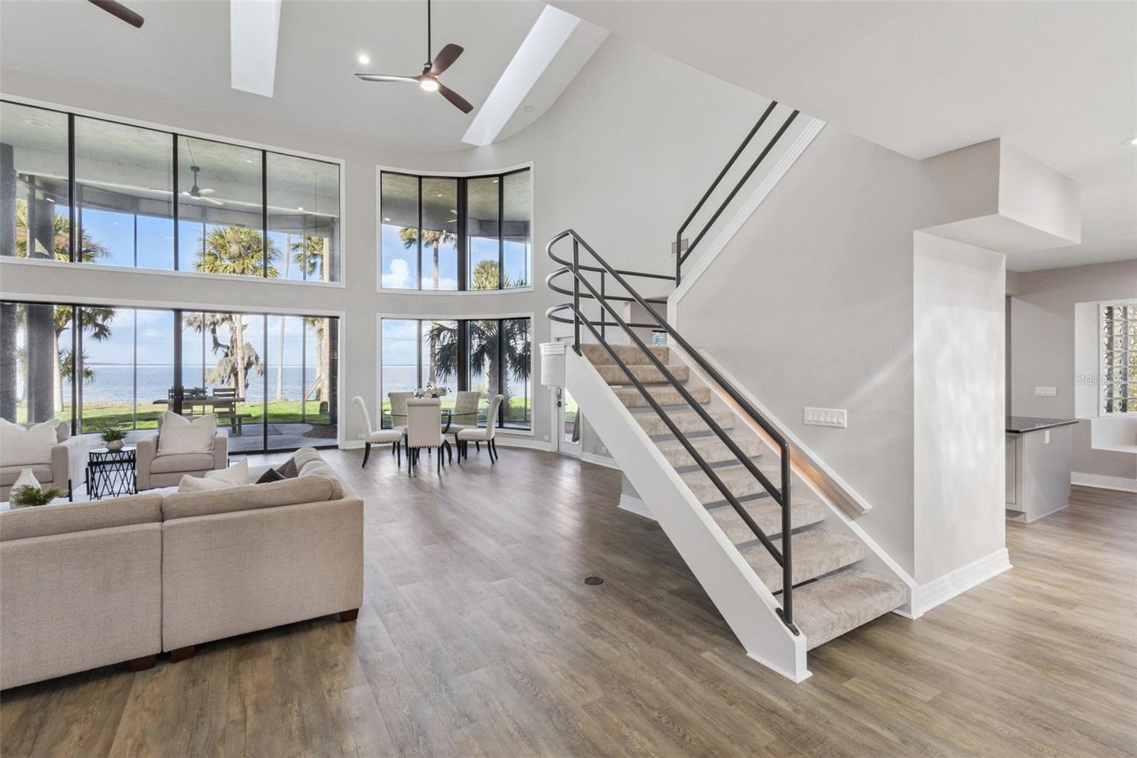 Image 6 of 71 For 303 Waterwood Drive