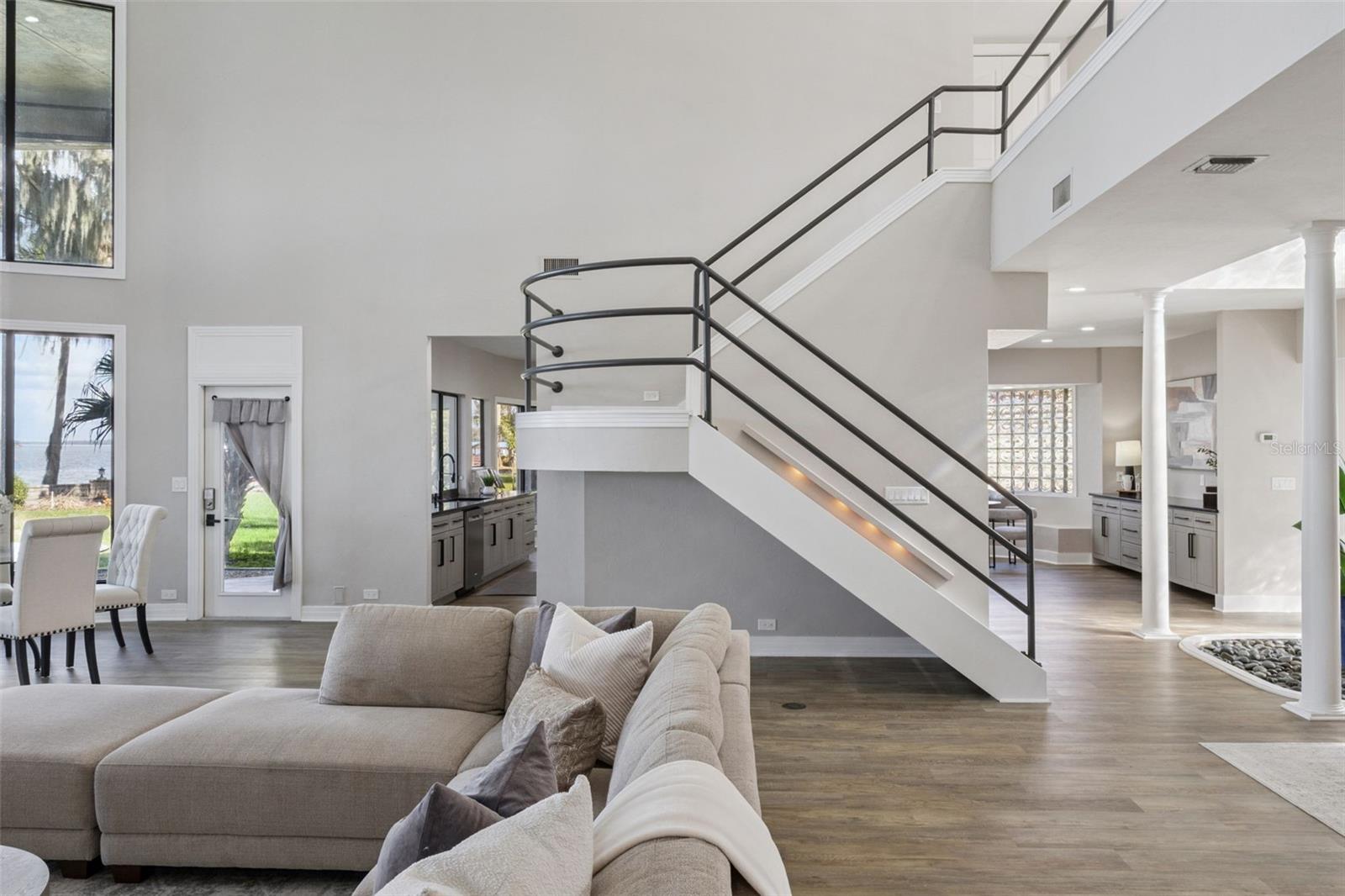 Image 8 of 71 For 303 Waterwood Drive