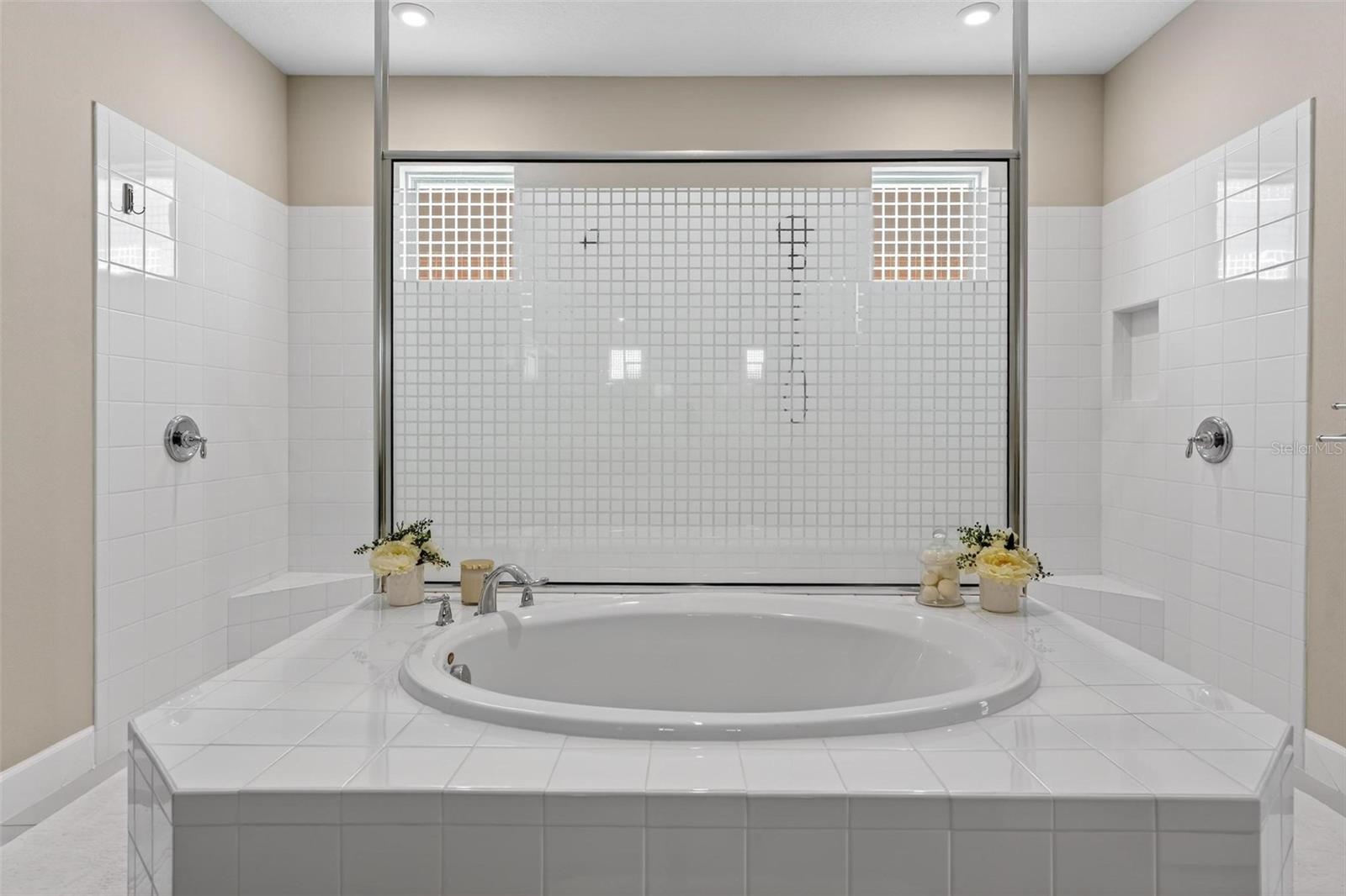 Image 32 of 82 For 1235 Waterview Ridge Circle