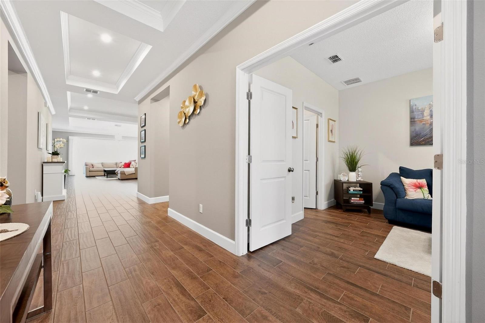 Image 8 of 82 For 1235 Waterview Ridge Circle