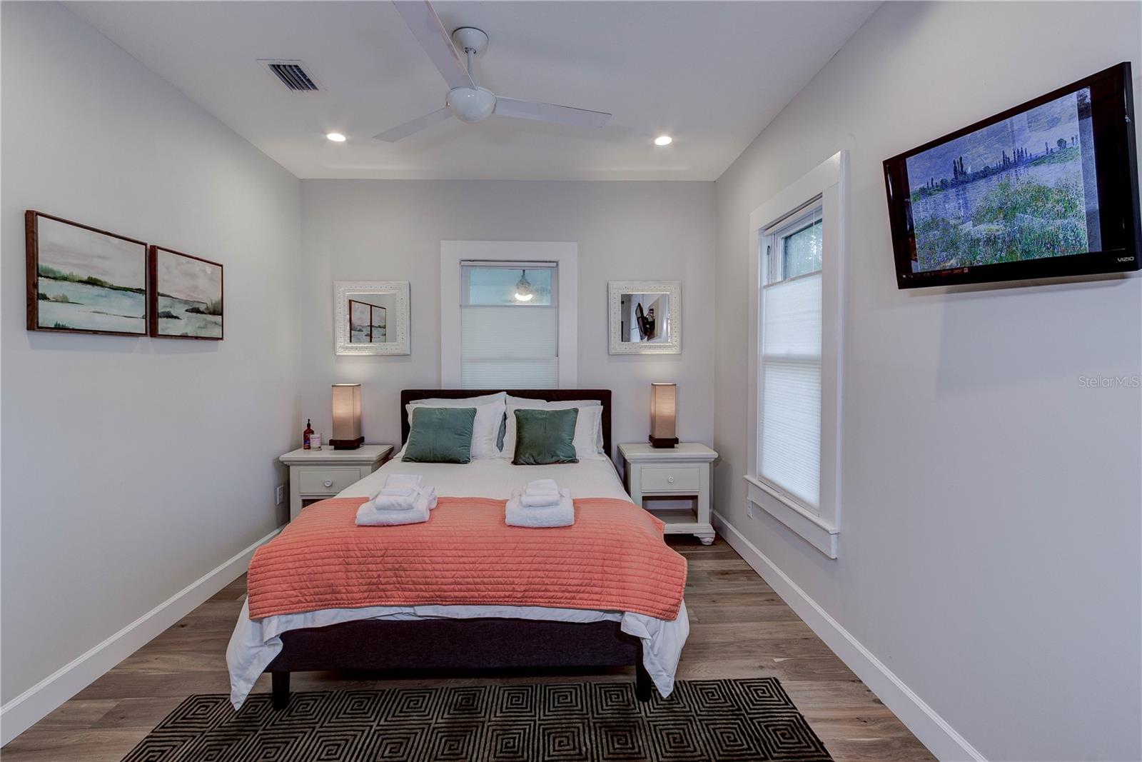 Image 10 of 14 For 1201 Palmetto Avenue