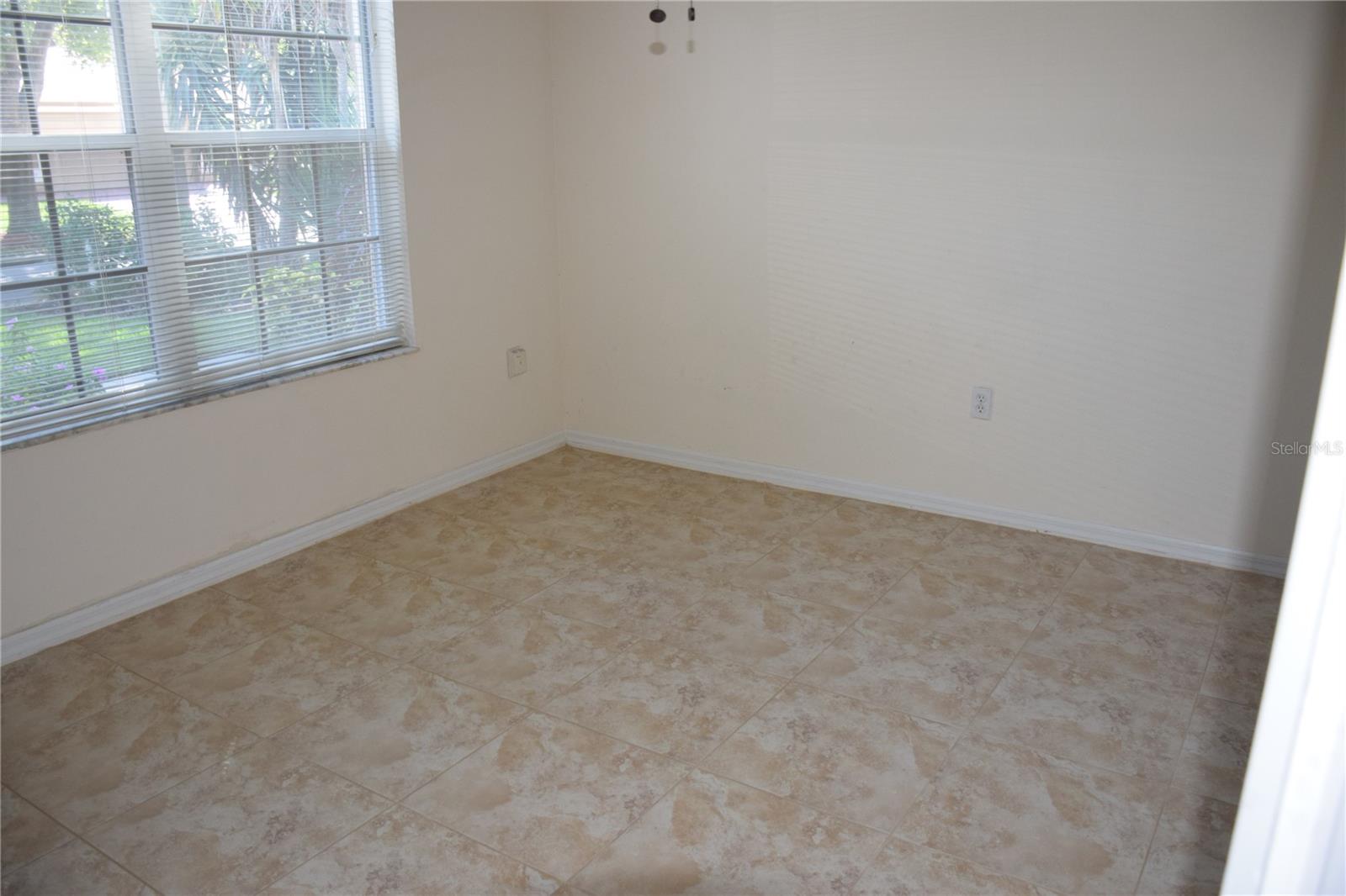 Image 17 of 25 For 2393 Paulette Drive