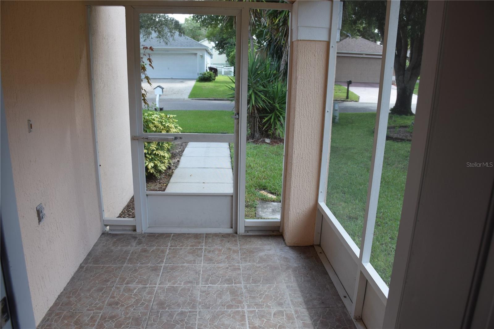 Image 2 of 25 For 2393 Paulette Drive