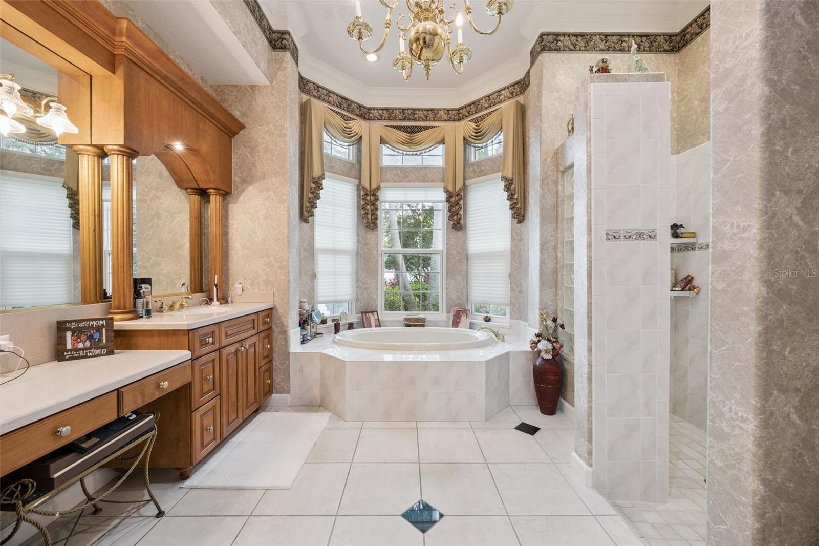 Image 42 of 75 For 8742 Southern Breeze Drive