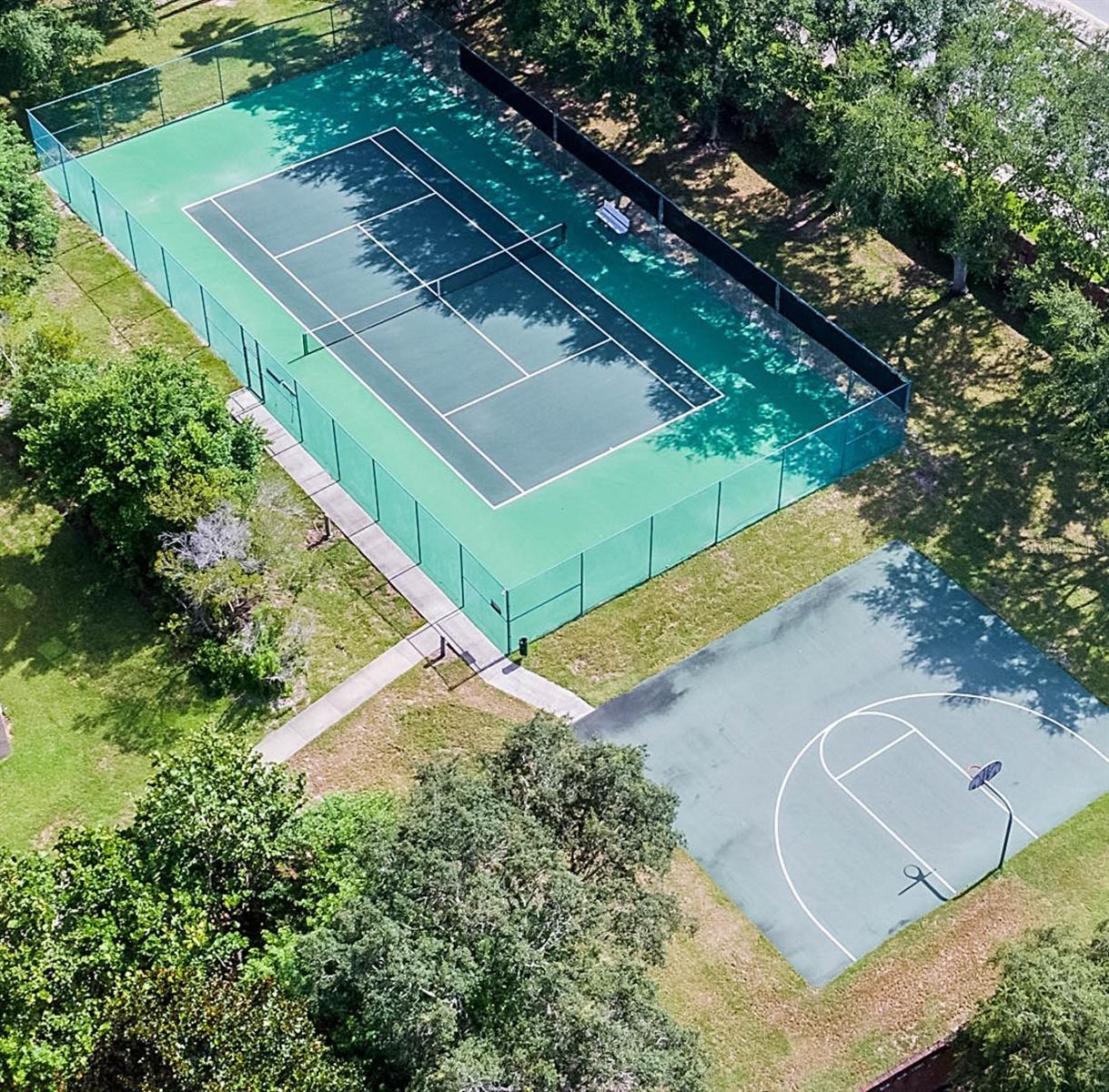 Image 72 of 75 For 8742 Southern Breeze Drive