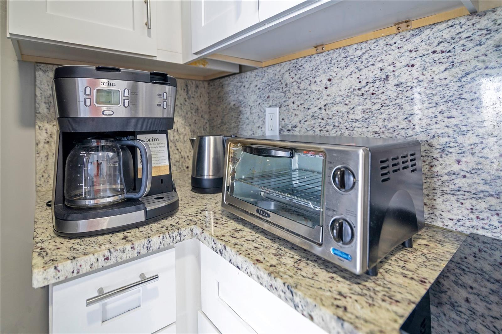 Image 10 of 37 For 6165 Carrier Drive 2605