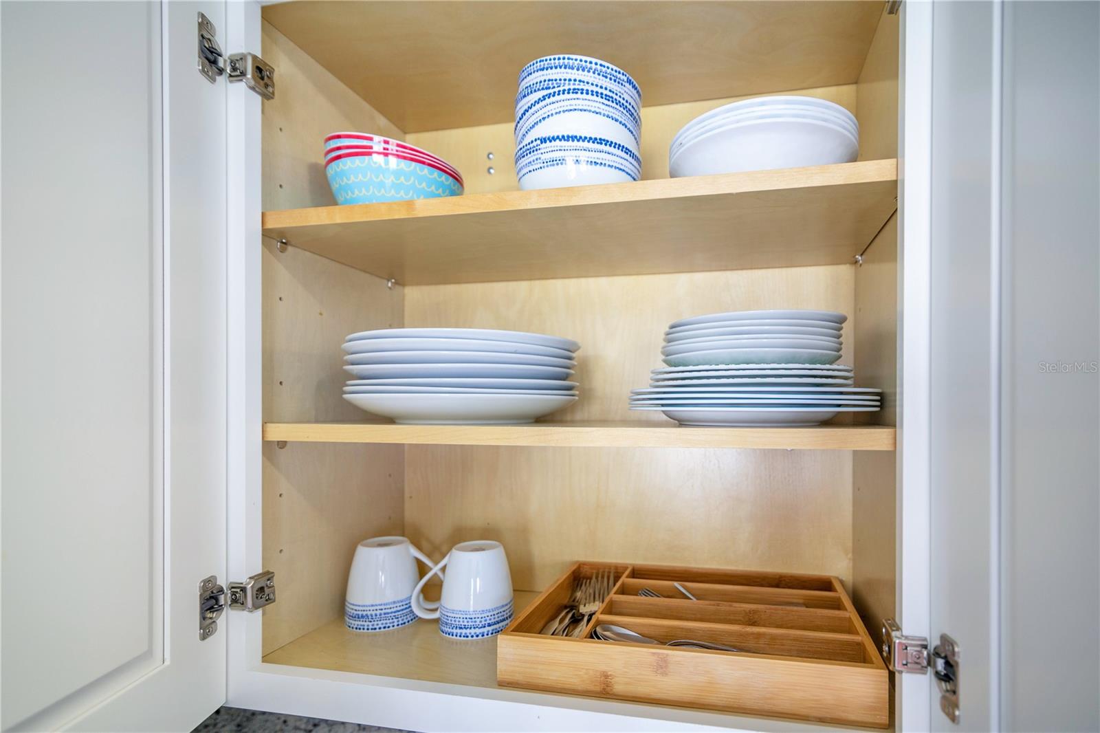 Image 11 of 37 For 6165 Carrier Drive 2605