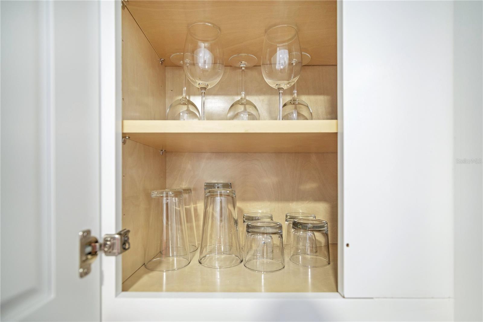 Image 14 of 37 For 6165 Carrier Drive 2605