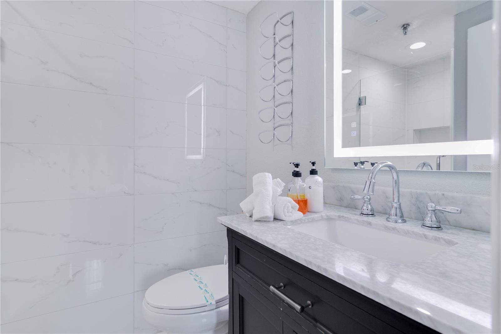 Image 21 of 37 For 6165 Carrier Drive 2605