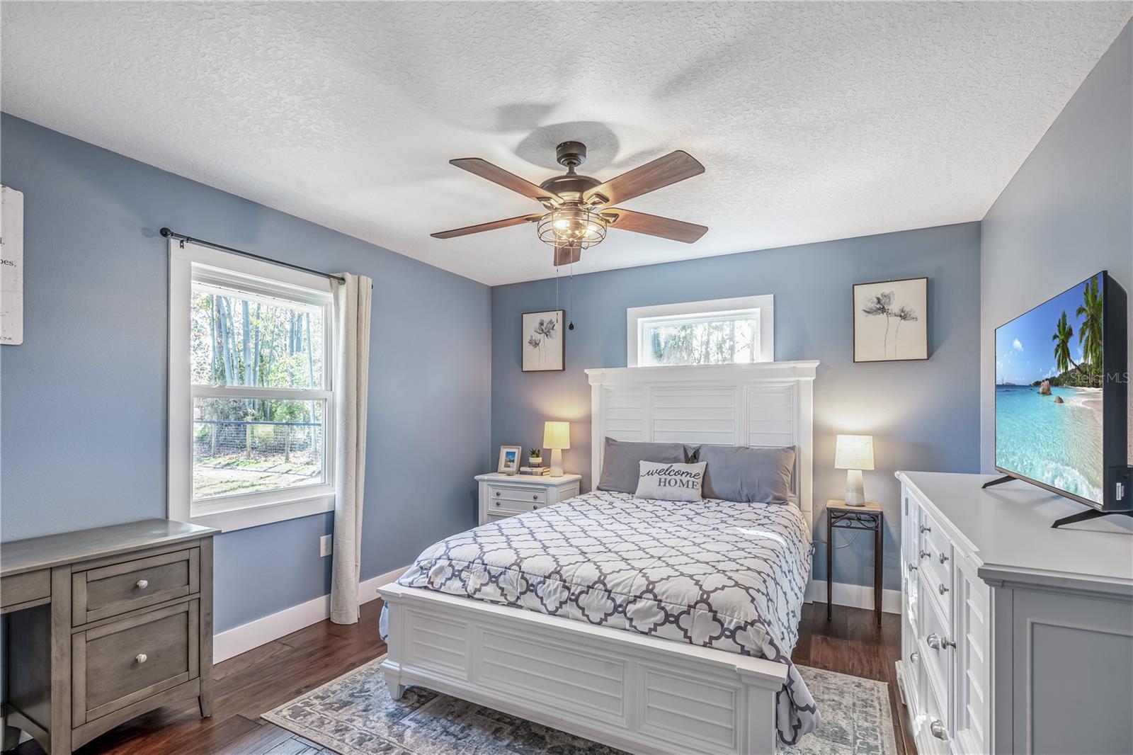 Image 32 of 70 For 27035 State Road 44